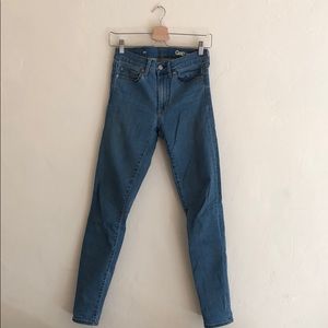Gap Mid Rise True Skinny Stretch Denim